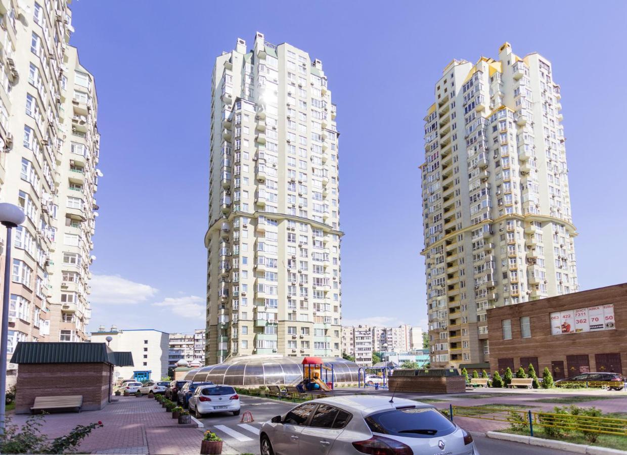Navit Apartments With Breakfast, Near The Railway Station, The City Center, The Park Kiev Dış mekan fotoğraf