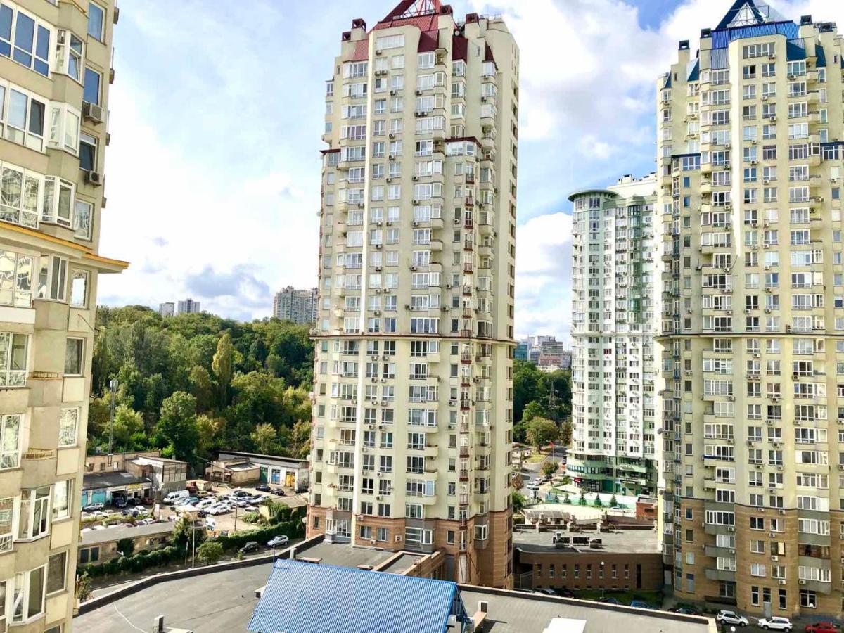Navit Apartments With Breakfast, Near The Railway Station, The City Center, The Park Kiev Dış mekan fotoğraf